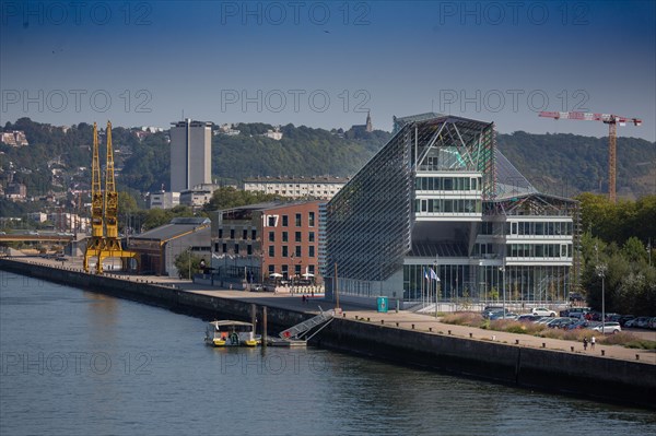 Rouen (Seine Maritime), les Docks