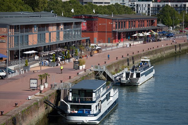 Rouen (Seine Maritime), les Docks