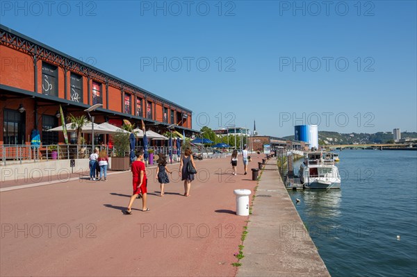 Rouen (Seine Maritime), les Docks