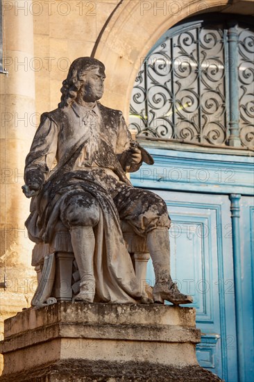 Rouen (Seine Maritime), Musée des Beaux-Arts, statue de Nicolas Poussin