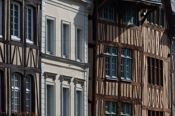 Rouen (Seine Maritime), rue Eau de Robec