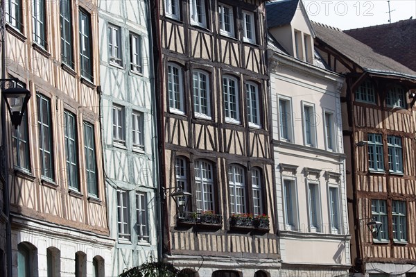 Rouen (Seine Maritime), rue Eau de Robec