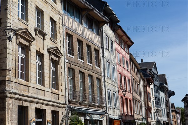 Rouen (Seine Maritime), rue Eau de Robec