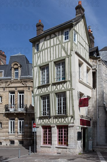 Rouen (Seine Maritime), place du Général de Gaulle