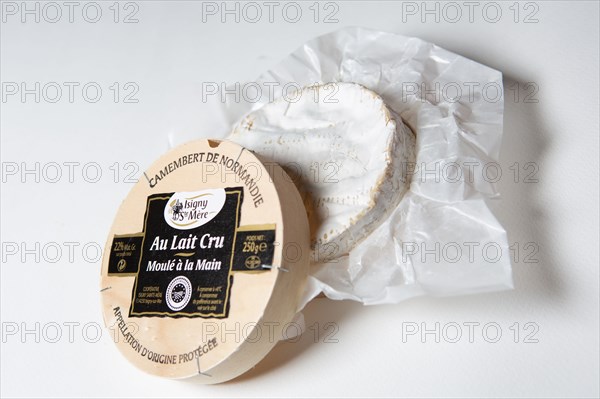 Camembert au lait cru