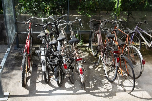 Paris, parking de vélos