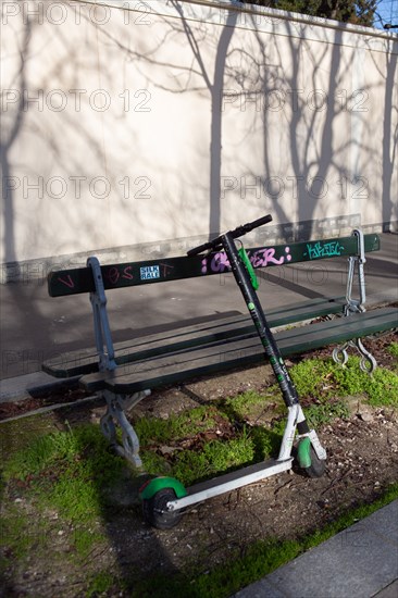 Paris, trottinette électrique