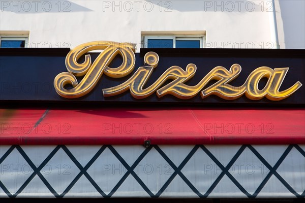 Paris, enseigne de pizzeria