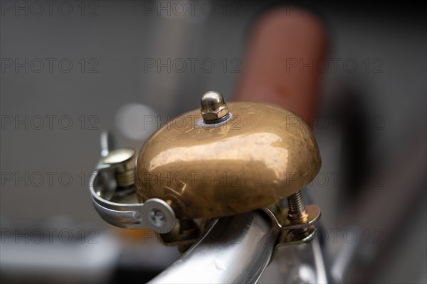 Bicycle bell