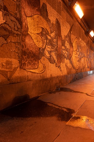 Paris, mural under the tunnel rue Pascal