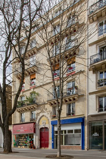 Paris, building located on 12 Boulevard Arago