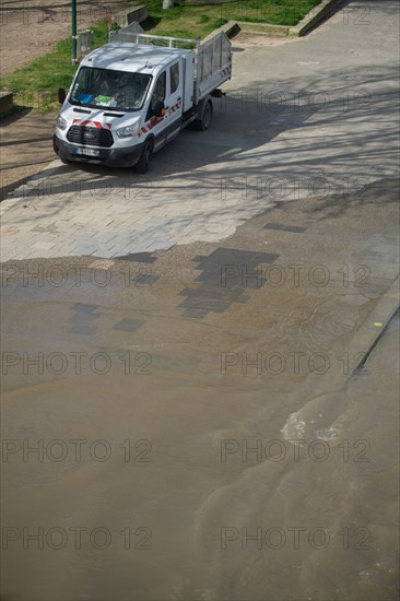 Paris, flood of Paris, Seine River