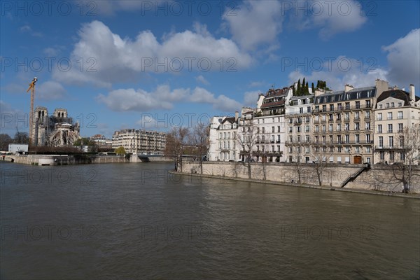 Cathédrale Notre-Dame de Paris, un an après l’incendie du 15 avril 2019