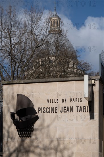 Paris, swimming pool Jean Taris