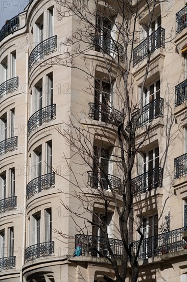 Paris, rue Pierre et Marie Curie