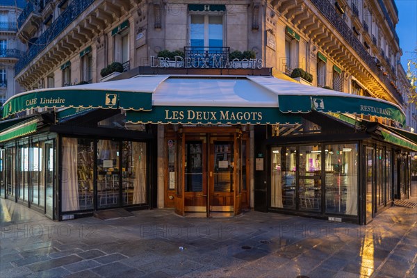 Paris, restaurant closed to prevent spread of coronavirus