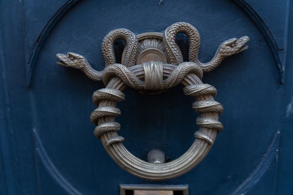 Paris, door knob