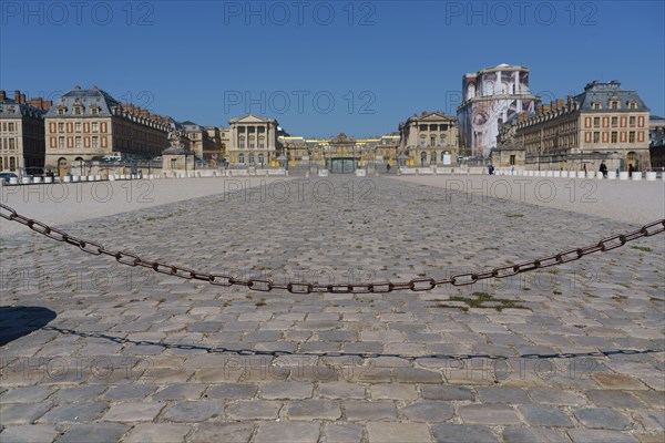 Le château de Versailles fermé à cause de l'épidémie de Covid-19