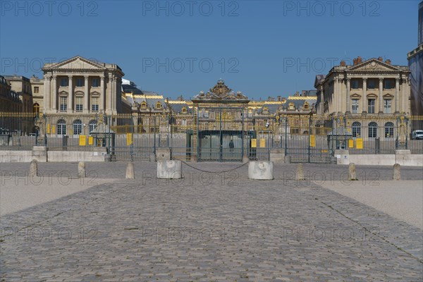 Le château de Versailles fermé à cause de l'épidémie de Covid-19