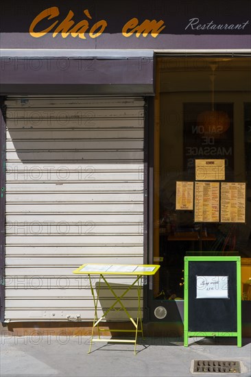 Paris, restaurant fermé pour cause d’épidémie de Covid-19