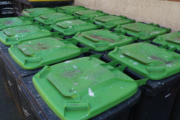 Trouville-sur-Mer, poubelles