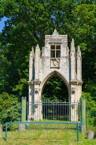 Banneville la Campagne, vestiges du château