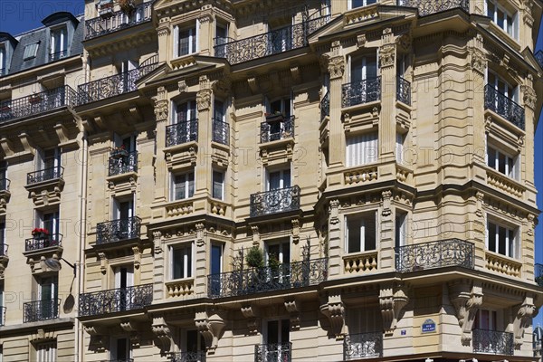 Paris, avenue de Ségur