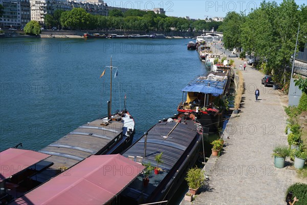 Paris, the Seine river