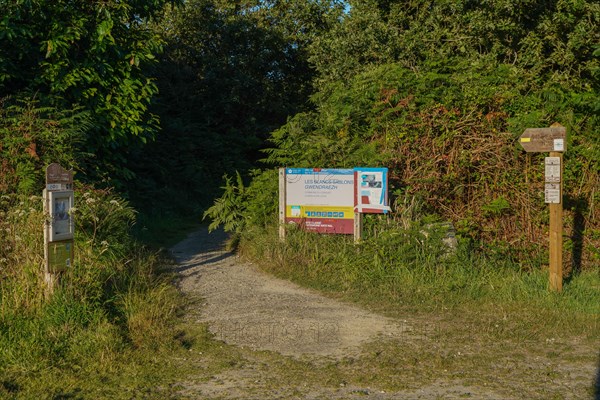 Pointe de Kermorvan, North tip of Finistère, GR34