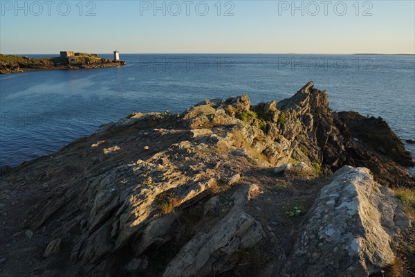 Pointe de Kermorvan, North tip of Finistère, GR34