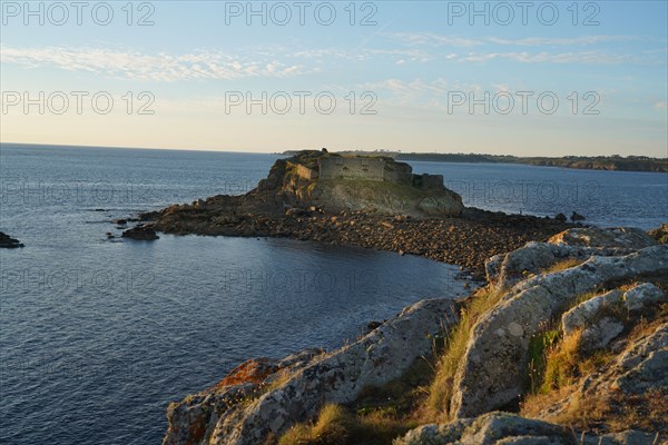 Fort de la Pointe de Kermorvan, Finistère nord