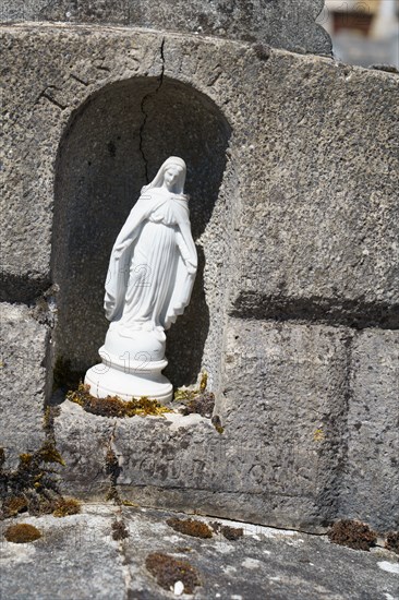 Cimetière de Montfort l'Amaury, Yvelines