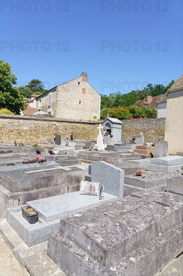 Cimetière de Montfort l'Amaury, Yvelines