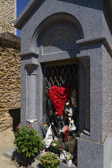 Tomb of Charles Aznavour, Montfort l'Amaury Cemetery, Yvelines