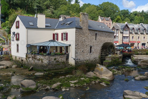 Pont-Aven, South tip of Finistère