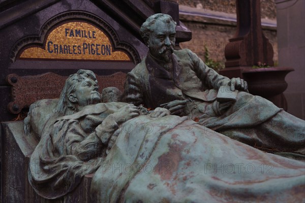 Paris, cimetière du Montparnasse à la Toussaint