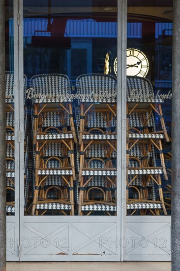 Paris, restaurant fermé pour cause de pandémie Covid-19