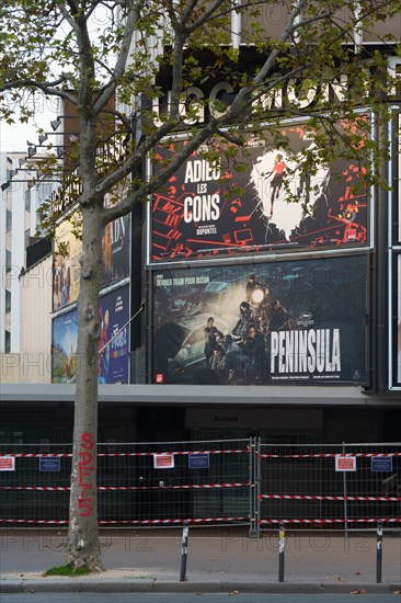 Paris, cinéma UGC Montparnasse fermé pour cause de pandémie Covid-19