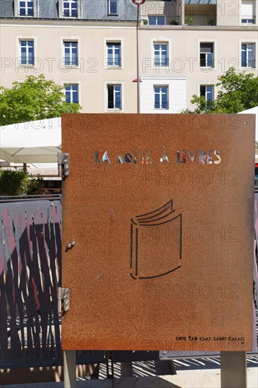 Boîte a livres, Le Mans