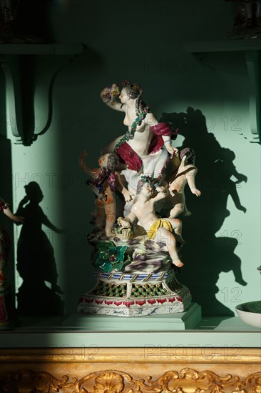 Château de Sceaux (Hauts-de-Seine), cabinet de faiences