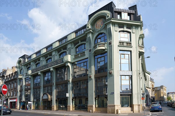 Ancien Palais de l'Industrie à Reims