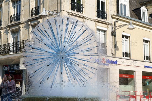 The Fontaine de la Solidarité in Reims