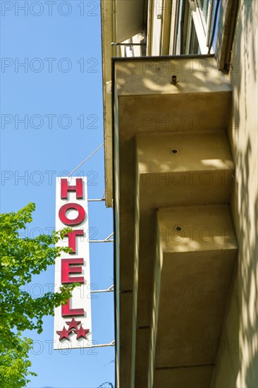 Hotel sign in Reims