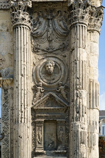 Porte de Mars à Reims