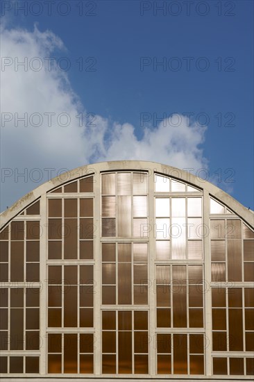 Halles du Boulingrin in Reims (covered market)