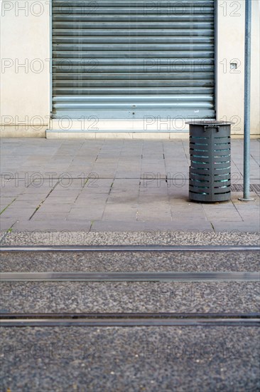 Reims, magasin fermé