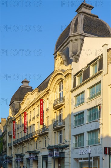 Façade des Galeries Lafayette à Reims