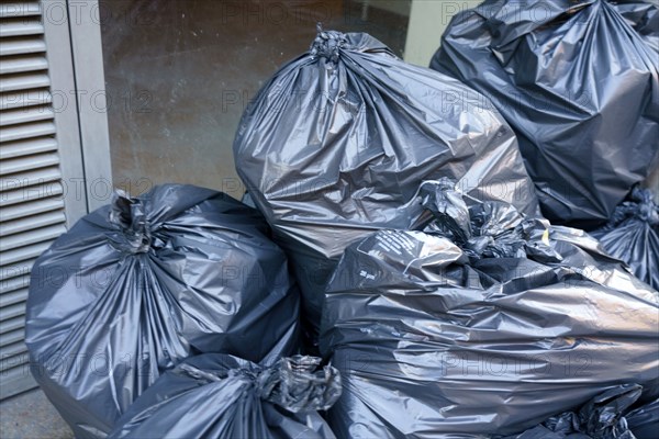 Reims, sacs poubelles