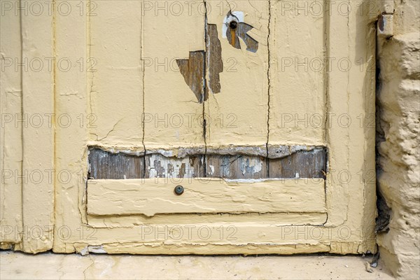 Reims, detail of a door