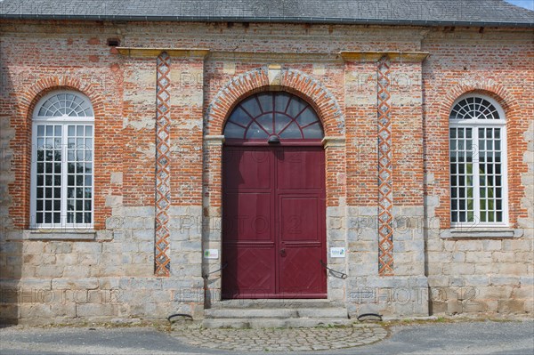 Protestant temple in Luneray